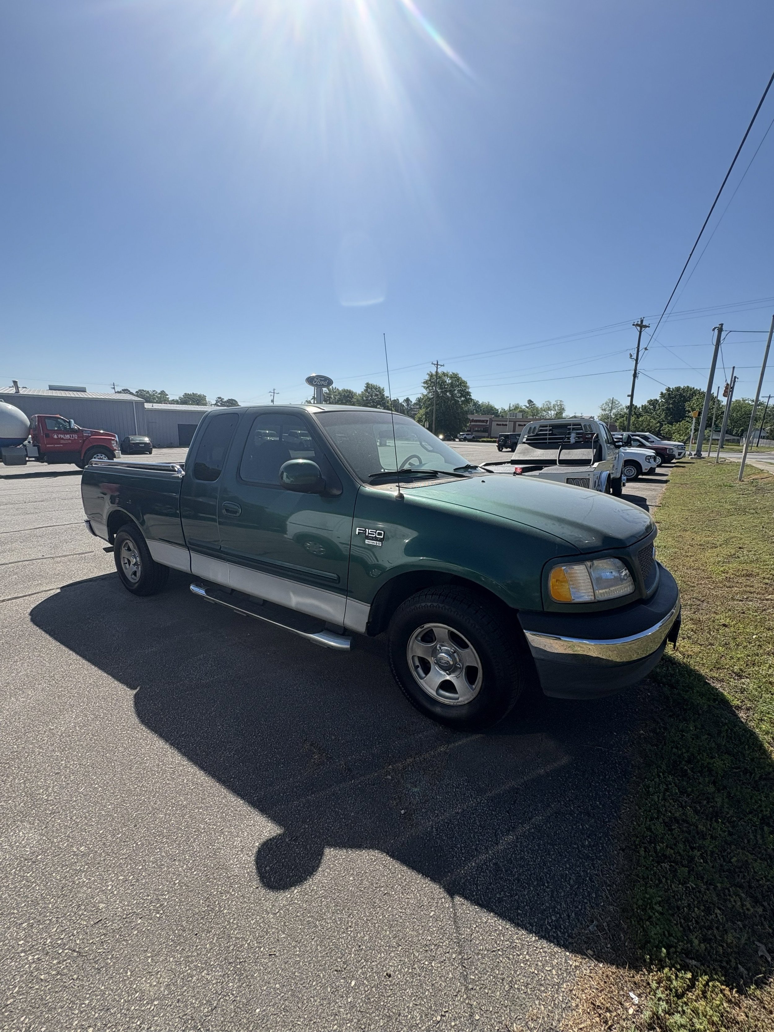 Used 2000 Ford F150 XLT RWD image 4