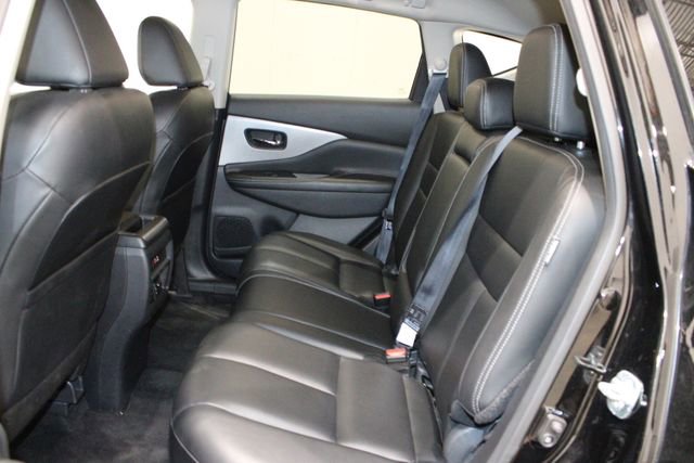 Used 2023 Nissan Murano SV image 11