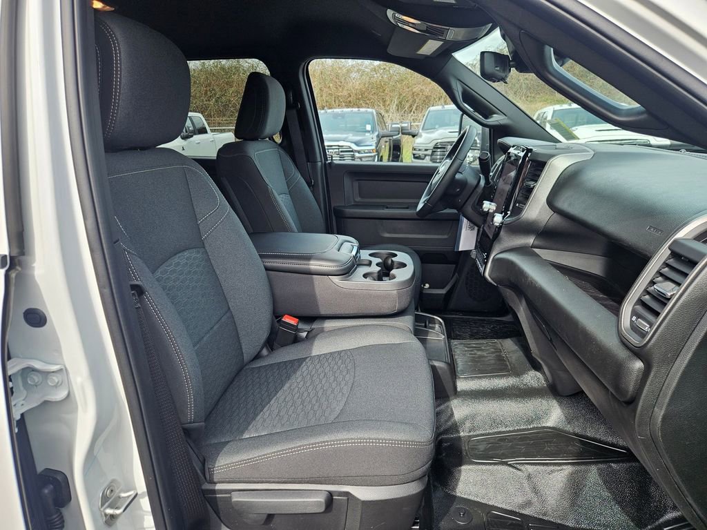 New 2026 RAM 5500 Tradesman AWD/4WD image 16