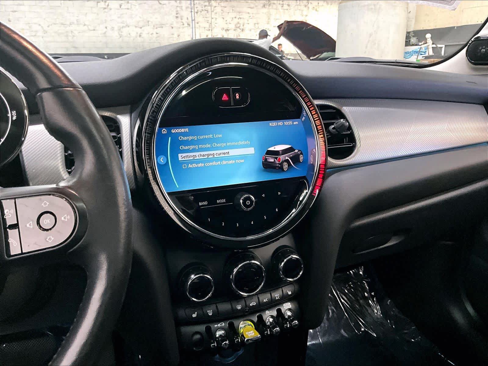 Used 2024 MINI Cooper SE FWD image 10