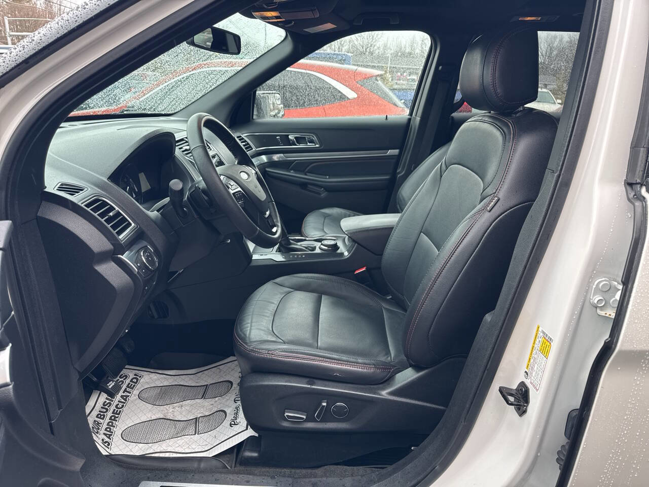 Used 2017 Ford Explorer Sport image 13
