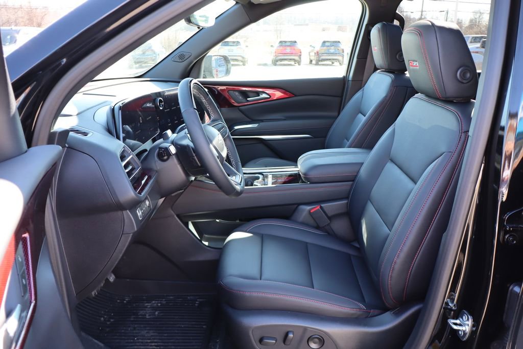 New 2026 Chevrolet Traverse Z71 w/ Enhanced Driving Package image 12