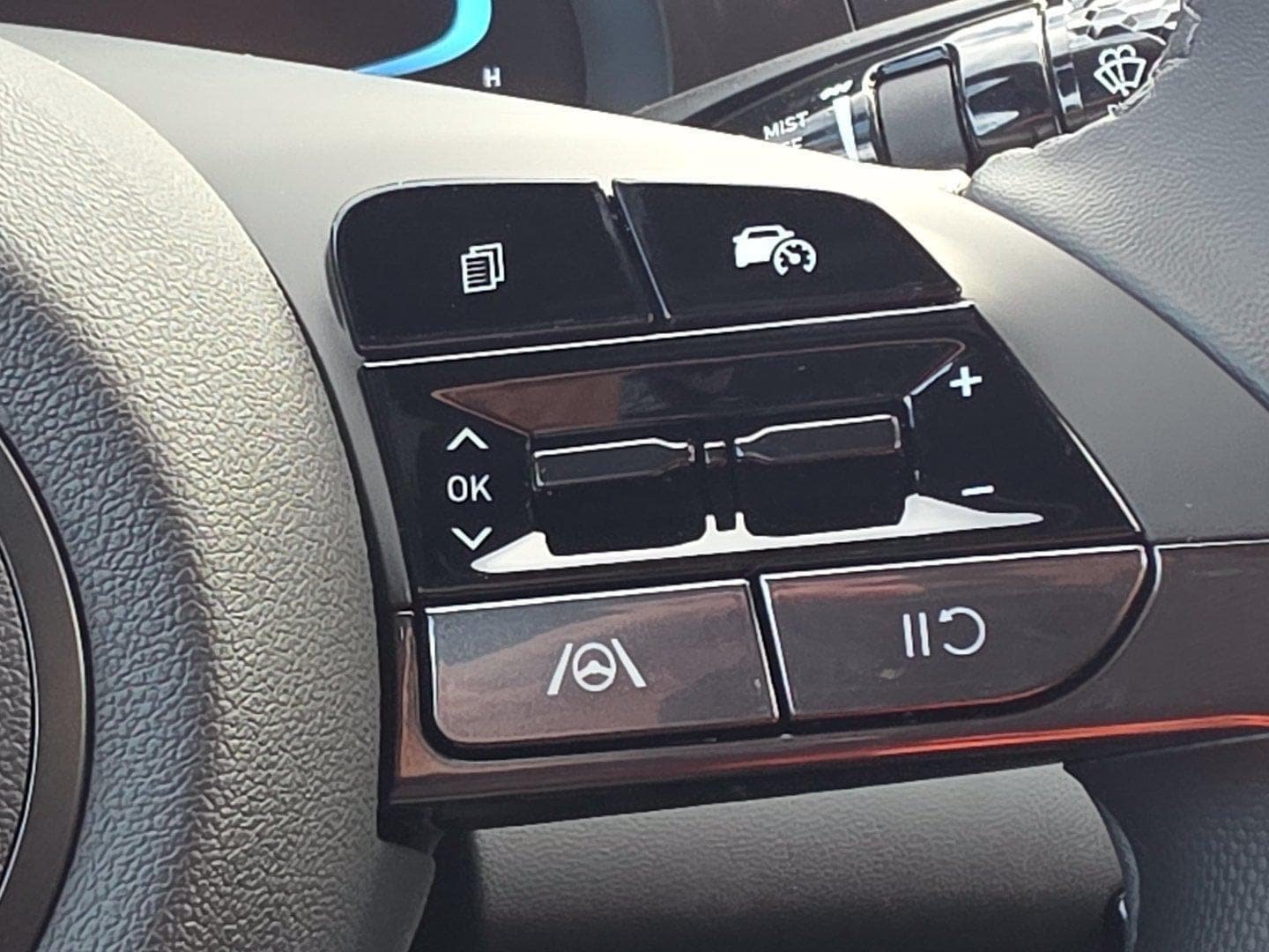 New 2026 Hyundai Elantra Sport FWD image 56
