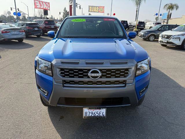 Certified 2025 Nissan Frontier SV w/ SV Convenience Package image 2