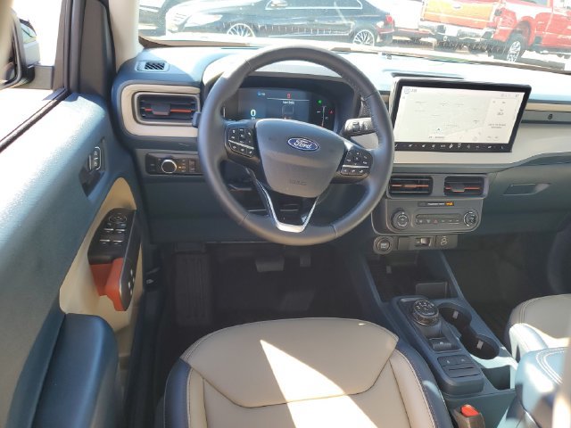 Used 2025 Ford Maverick Lariat AWD/4WD image 11