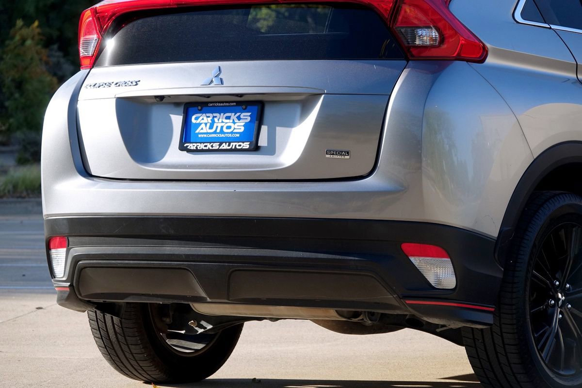 Used 2020 Mitsubishi Eclipse Cross LE image 32