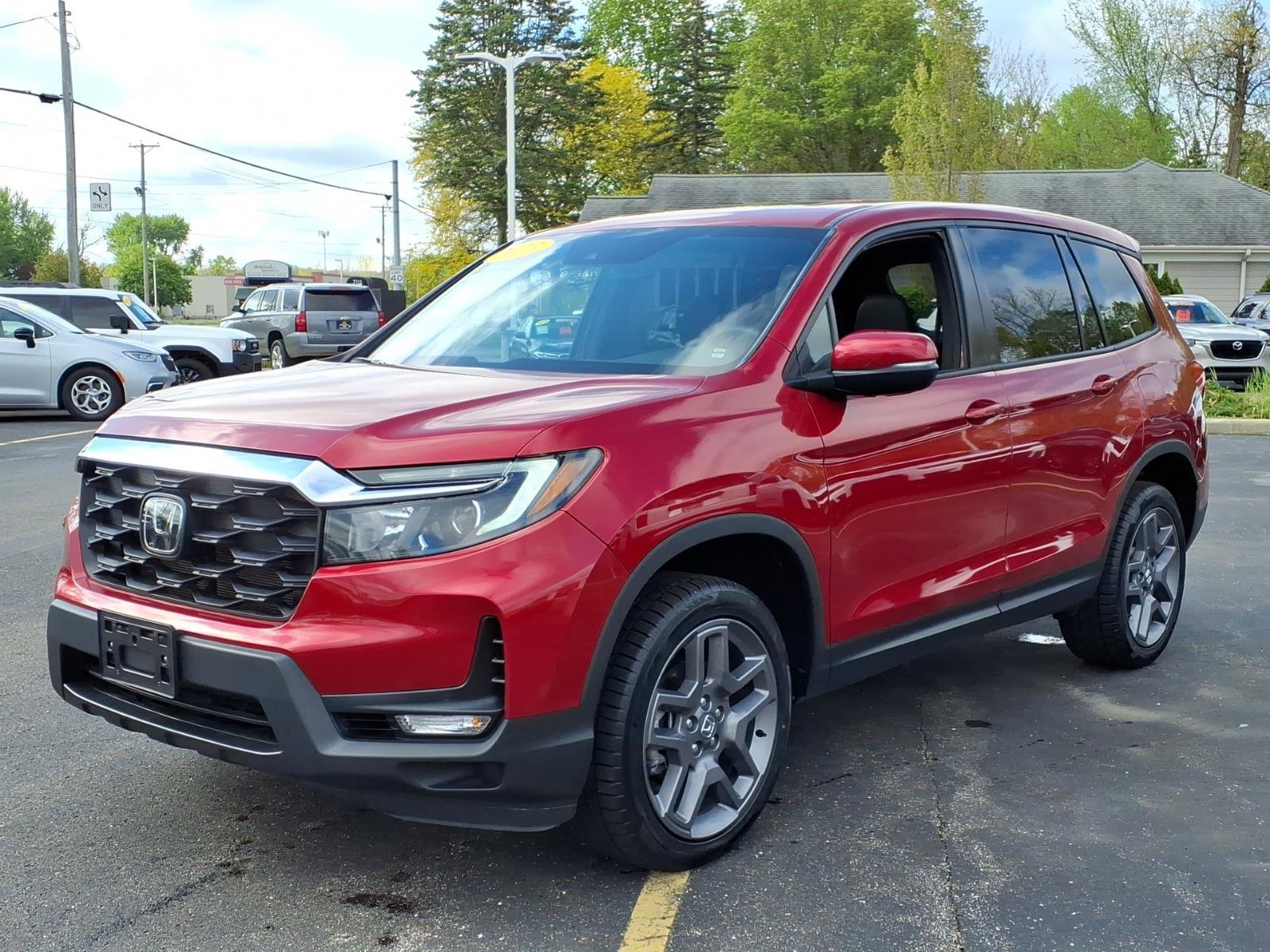 Used 2023 Honda Passport EX-L image 3