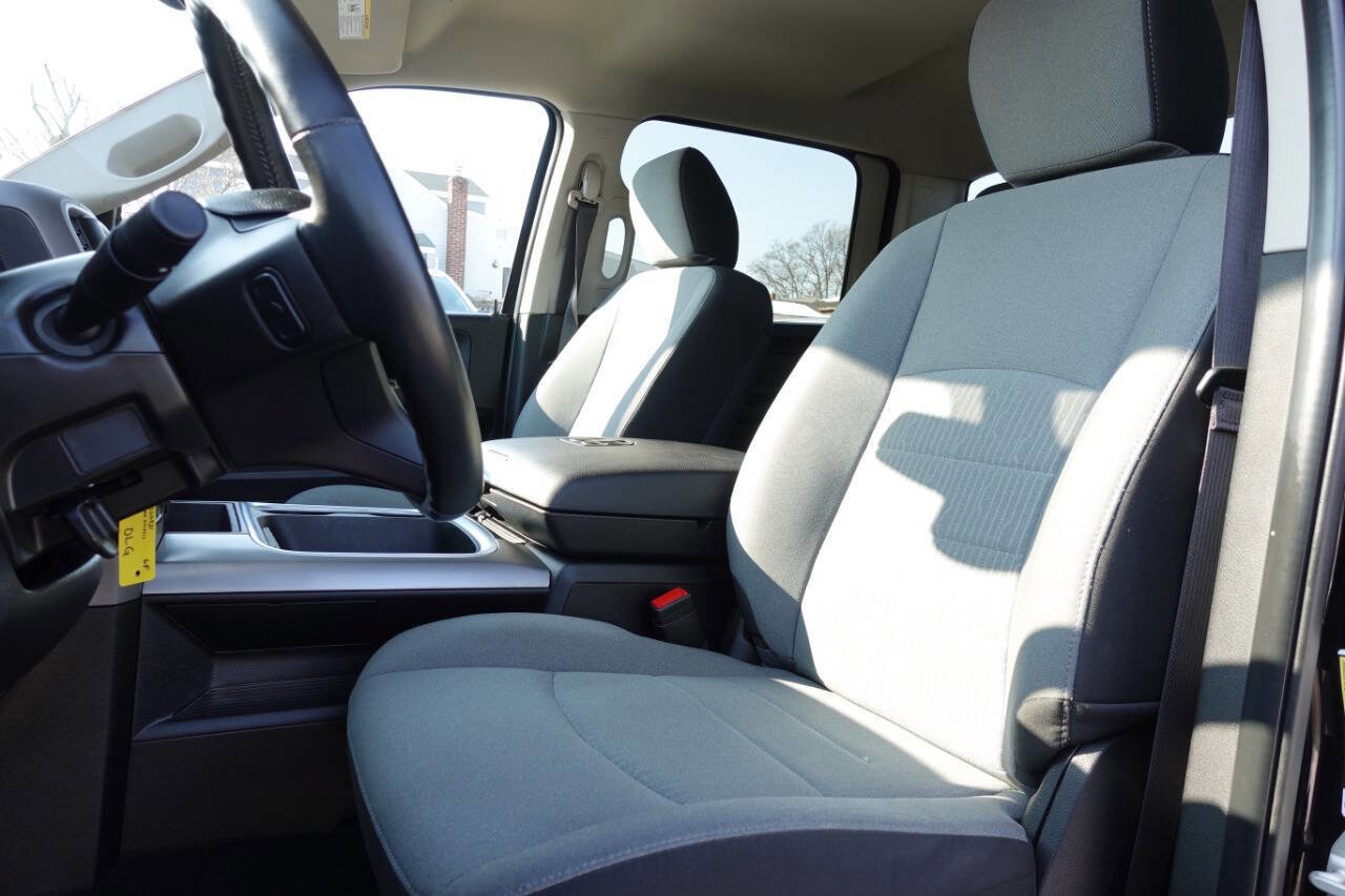 Used 2023 RAM 1500 Express w/ Wheel & Sound Group image 15