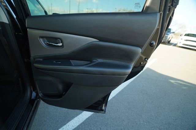 Used 2023 Nissan Murano SV image 22