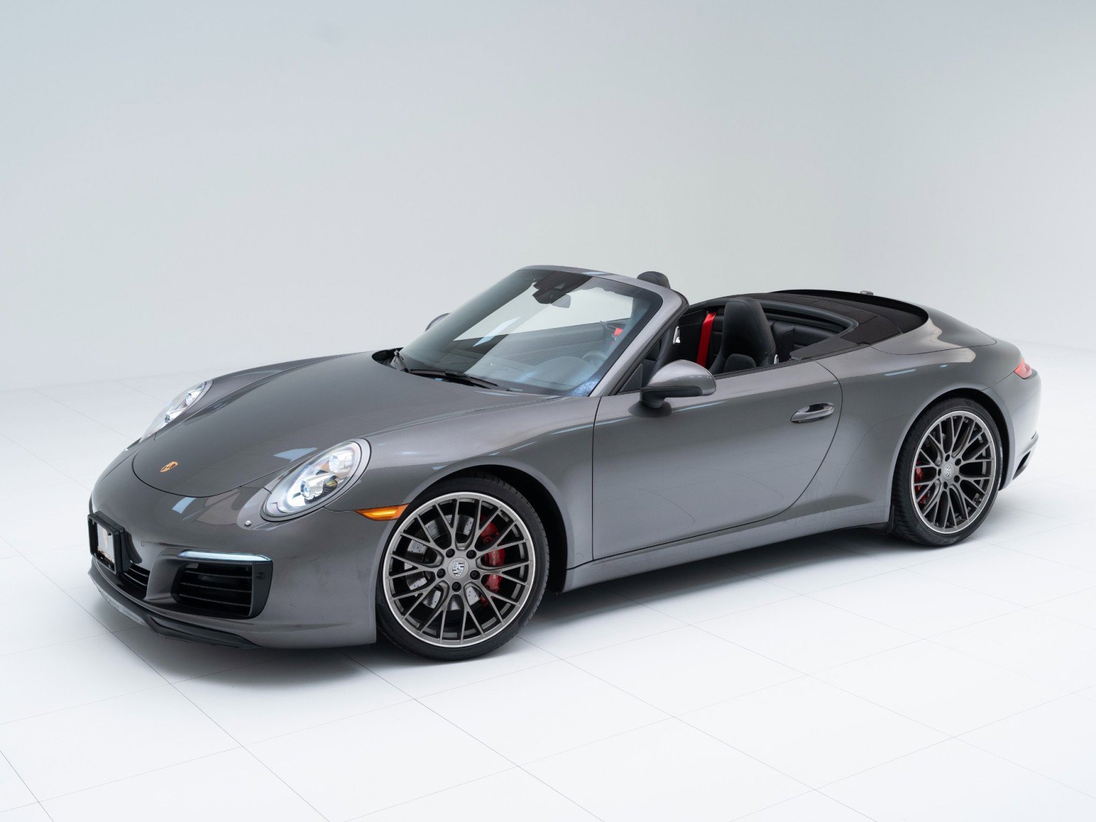 Certified 2017 Porsche 911 Carrera S RWD image 1