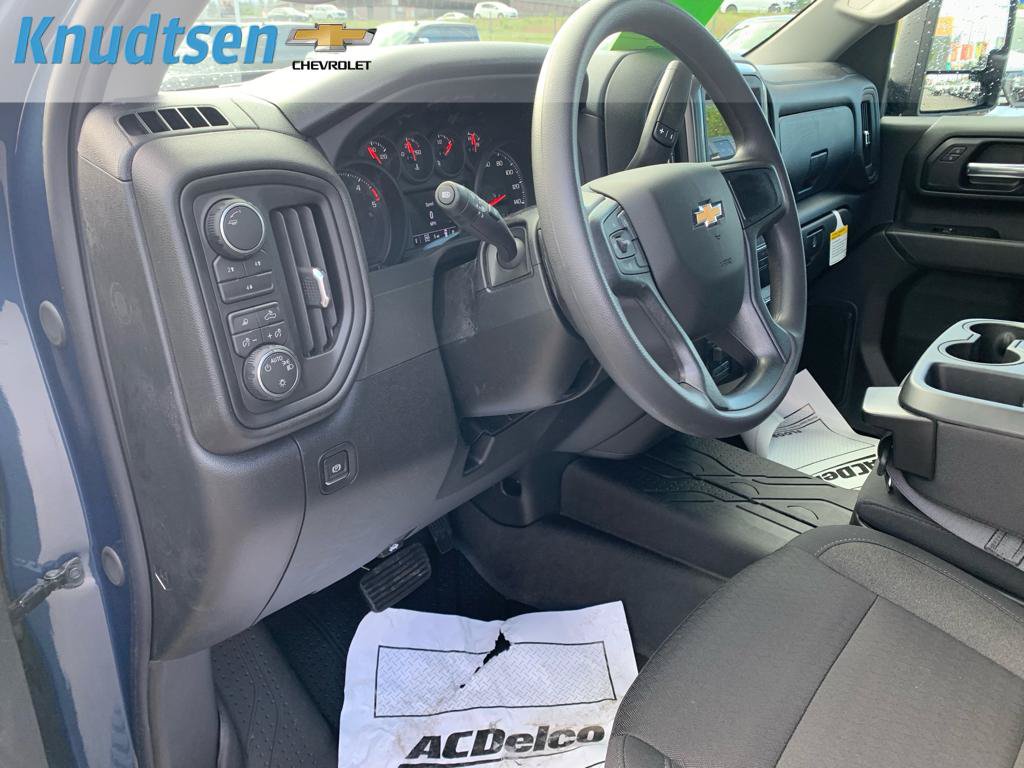 New 2026 Chevrolet Silverado 2500 Custom w/ Custom Value Package AWD/4WD image 20