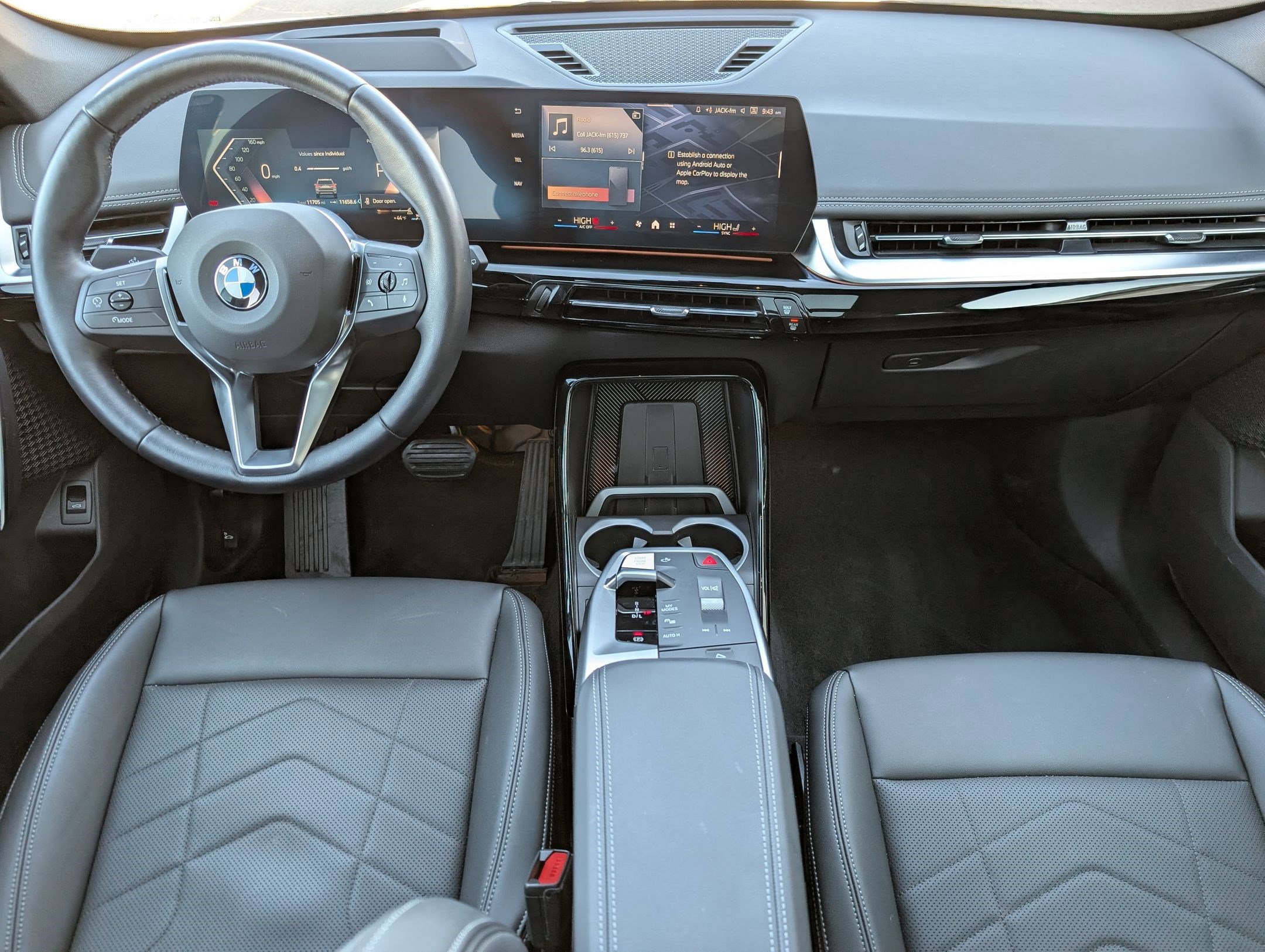 Certified 2025 BMW X1 xDrive28i w/ Technology Package image 16