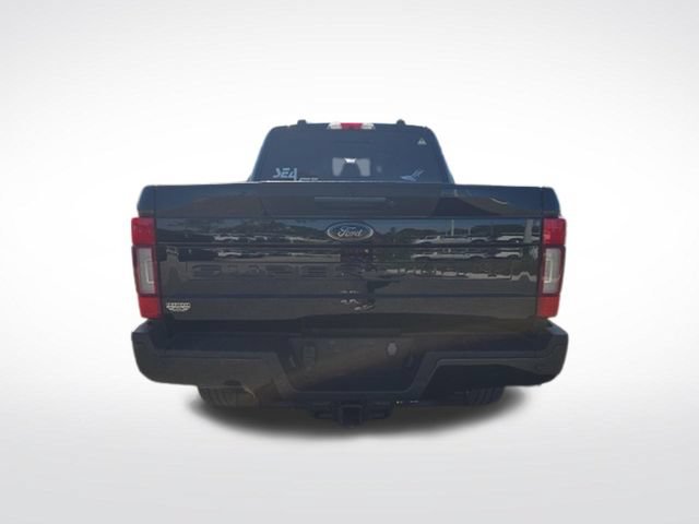 Certified 2022 Ford F250 Lariat w/ Black Appearance Package AWD/4WD image 4