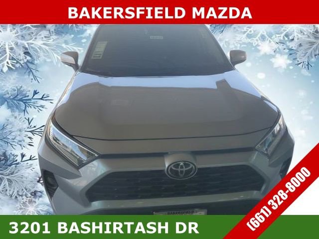 Used 2021 Toyota RAV4 XLE image 12