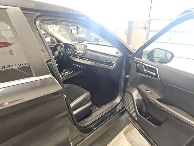 Used 2022 Mitsubishi Outlander SE image 19