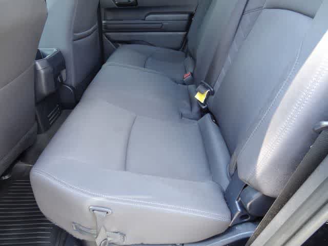 Used 2025 Toyota Tacoma SR5 AWD/4WD image 8