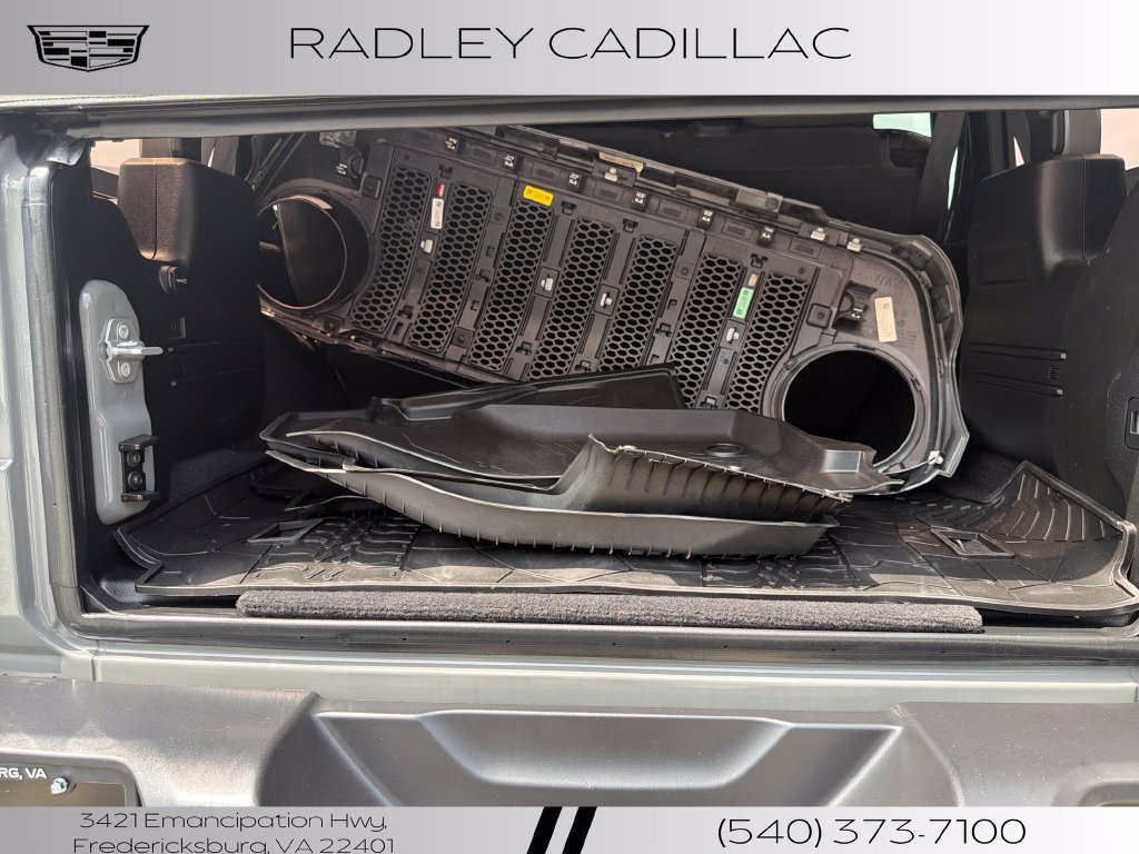 Used 2021 Jeep Wrangler Unlimited Rubicon w/ Cold Weather Group AWD/4WD image 16