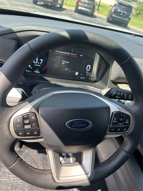 New 2025 Ford Explorer Active w/ Active Comfort Package image 14