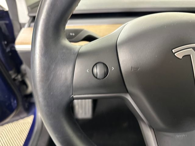 Used 2019 Tesla Model 3 Standard Range Plus image 15