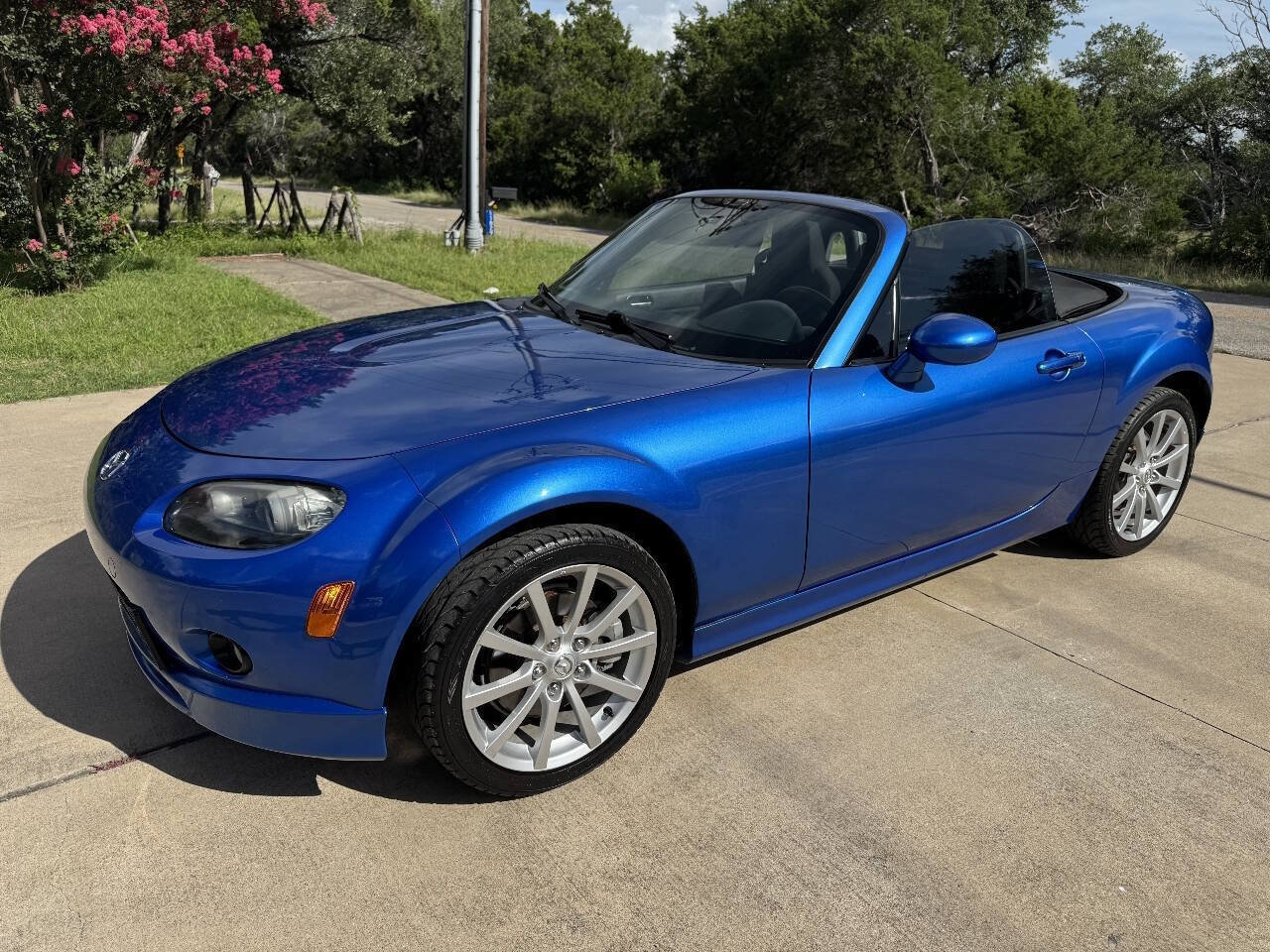 Used 2006 MAZDA MX-5 Miata Sport w/ Appearance Pkg RWD image 7