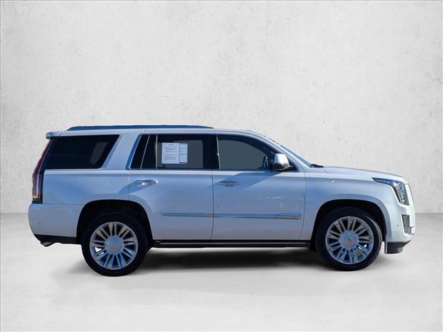 Used 2019 Cadillac Escalade Platinum image 4