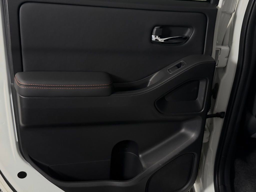 Used 2023 Nissan Frontier Pro-X w/ Technology Package image 28