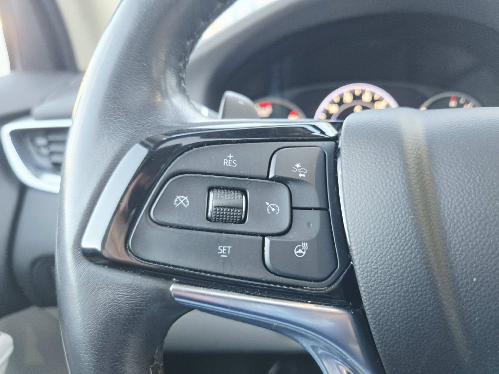 Used 2023 Buick Enclave Avenir w/ Avenir Technology Package AWD/4WD image 22