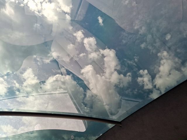 Used 2023 Tesla Model X image 16