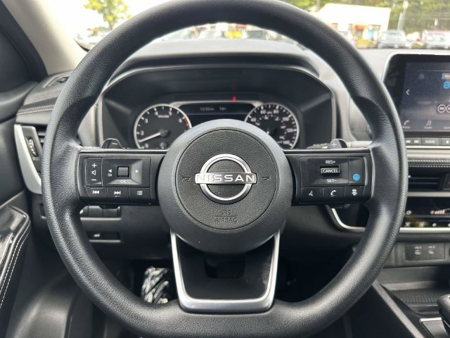 Used 2024 Nissan Rogue SV AWD/4WD image 22