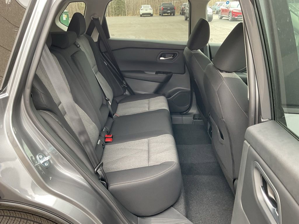 New 2026 Nissan Rogue SV w/ Cold Weather Package AWD/4WD image 19