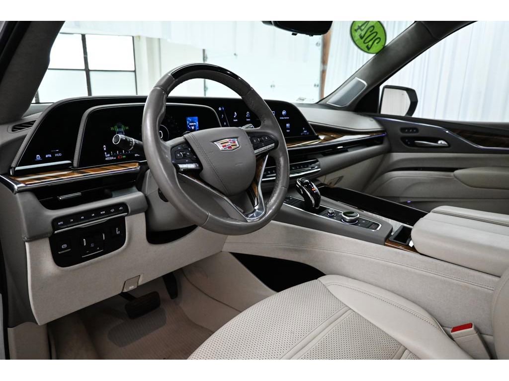 Used 2024 Cadillac Escalade Sport Platinum w/ LPO, ONYX Package AWD/4WD image 38