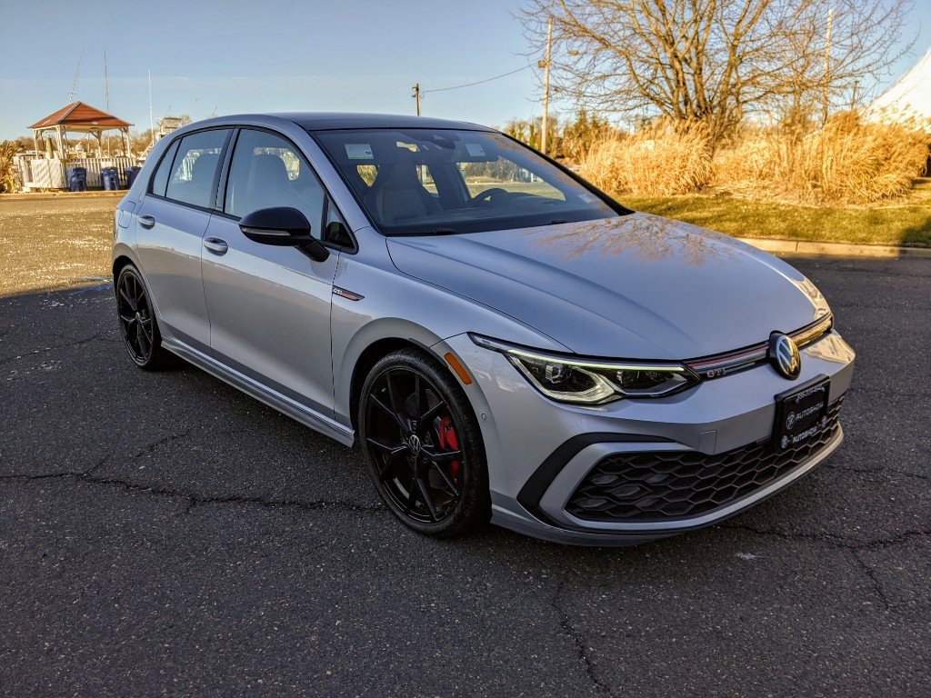 Used 2024 Volkswagen GTI Autobahn image 3