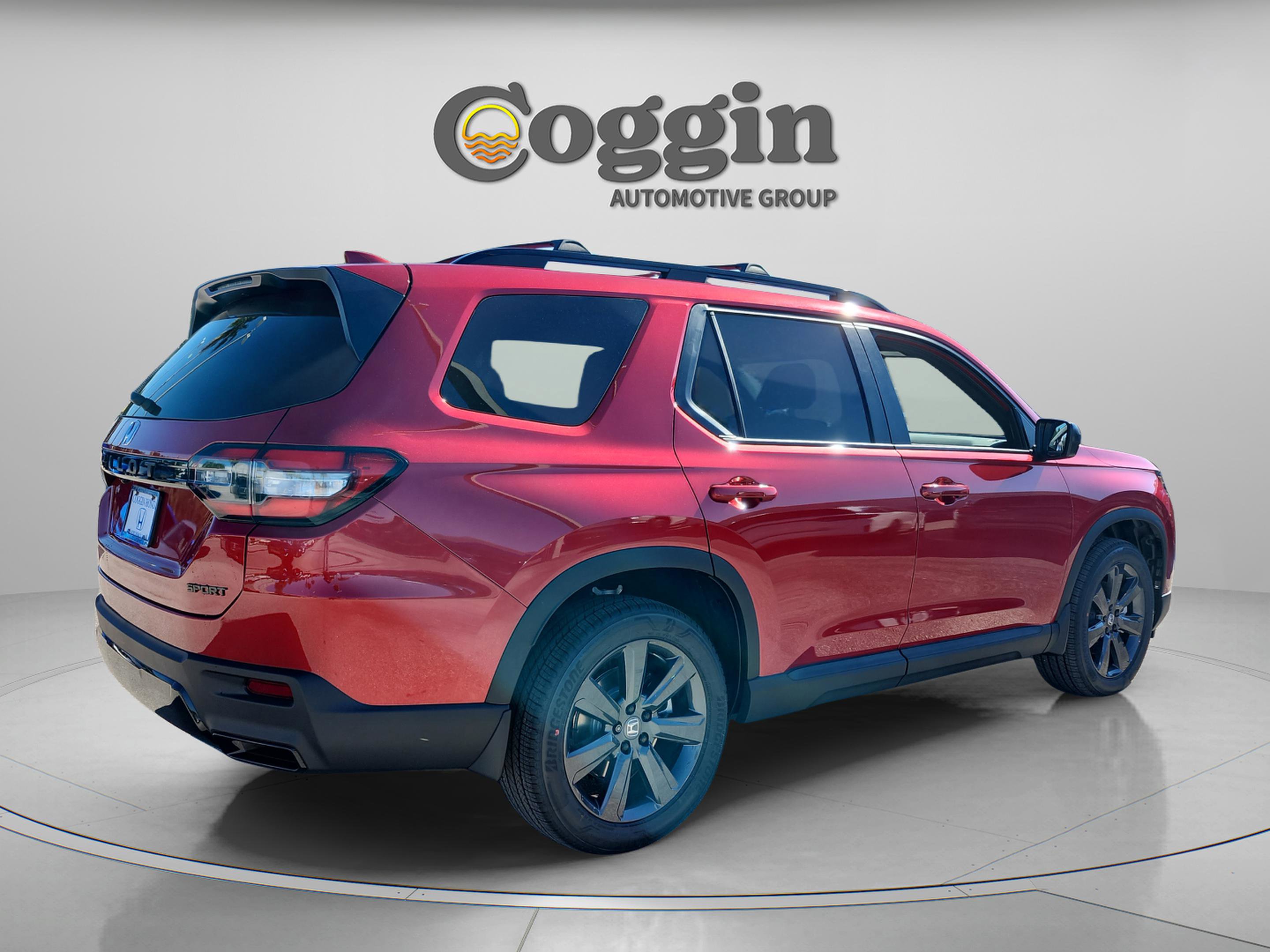 New 2026 Honda Pilot Sport image 6