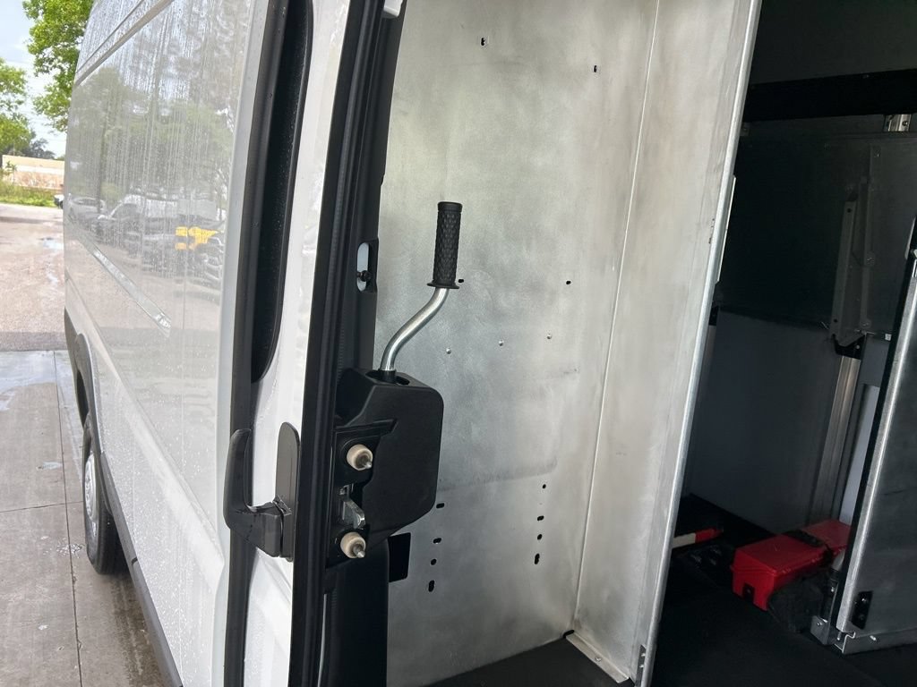 Used 2024 RAM ProMaster 3500 w/ Delivery Van Package FWD image 27