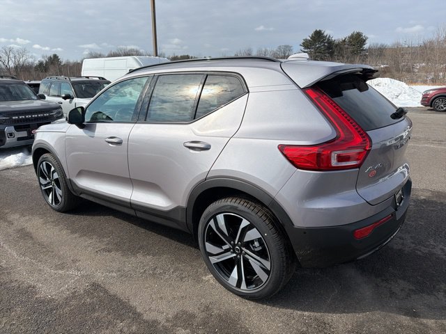 New 2026 Volvo XC40 B5 Ultra w/ Protection Package Premier AWD/4WD image 4