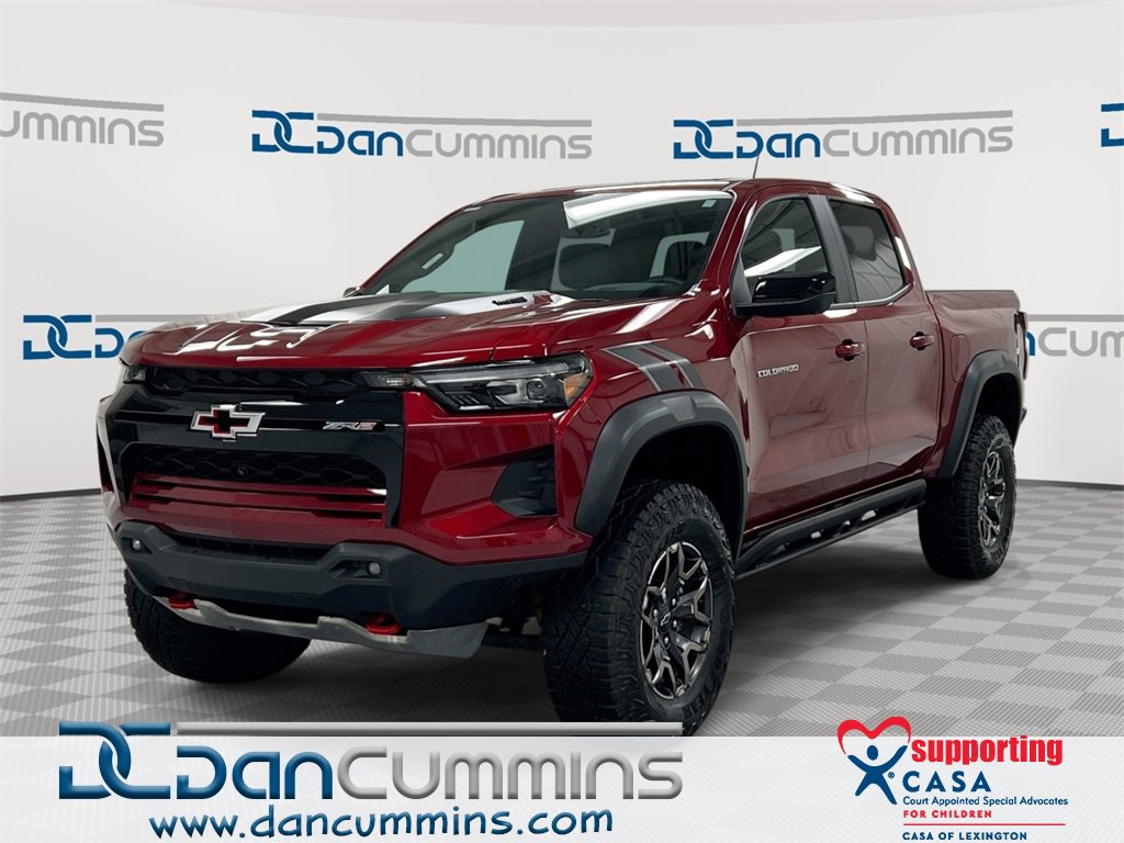 Used 2025 Chevrolet Colorado ZR2 w/ Technology Package image 1