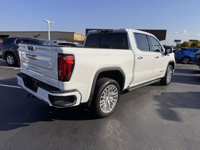 Used 2022 GMC Sierra 1500 Denali w/ Denali Reserve Package image 5