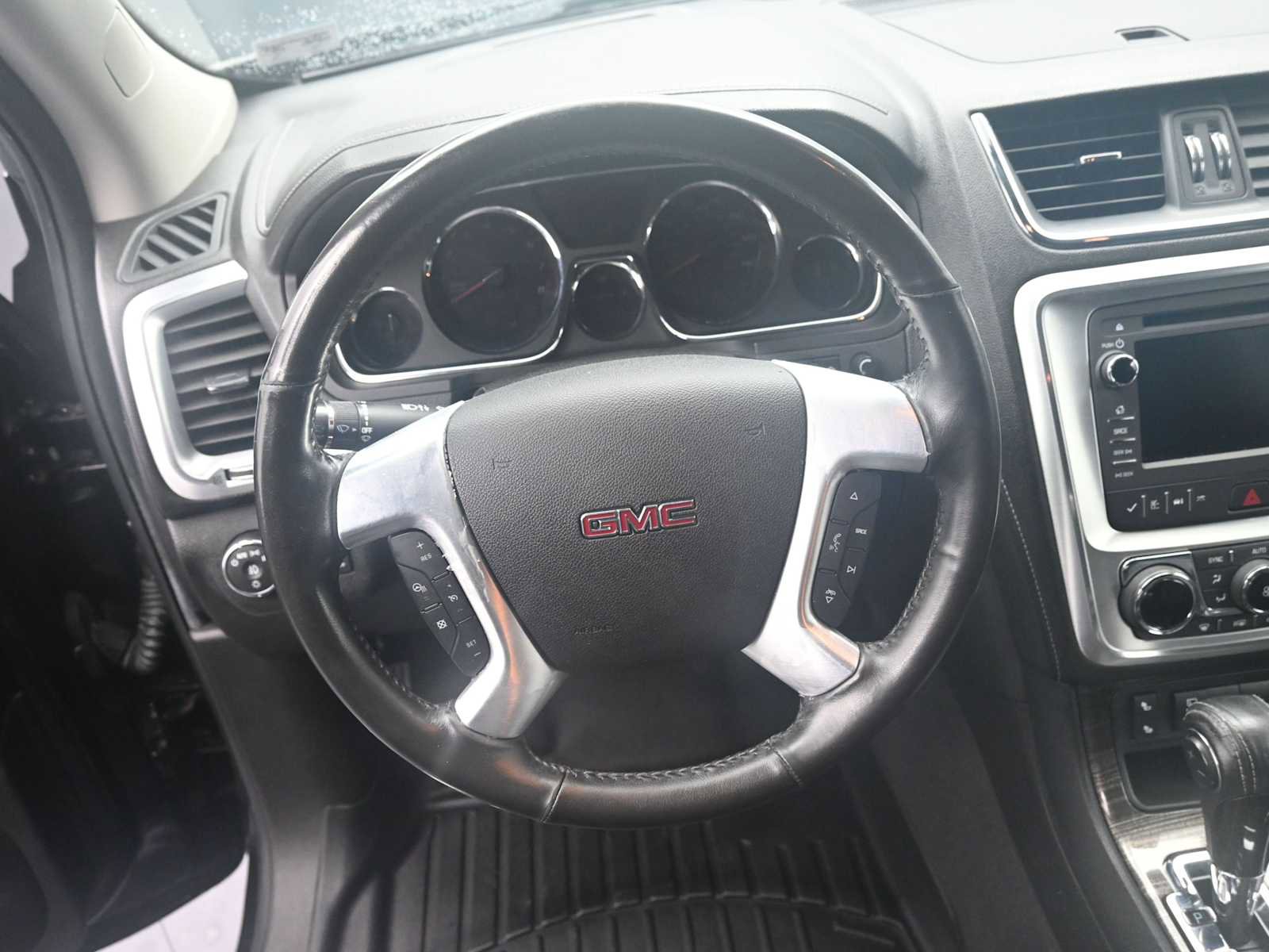 Used 2017 GMC Acadia Limited SLT image 12