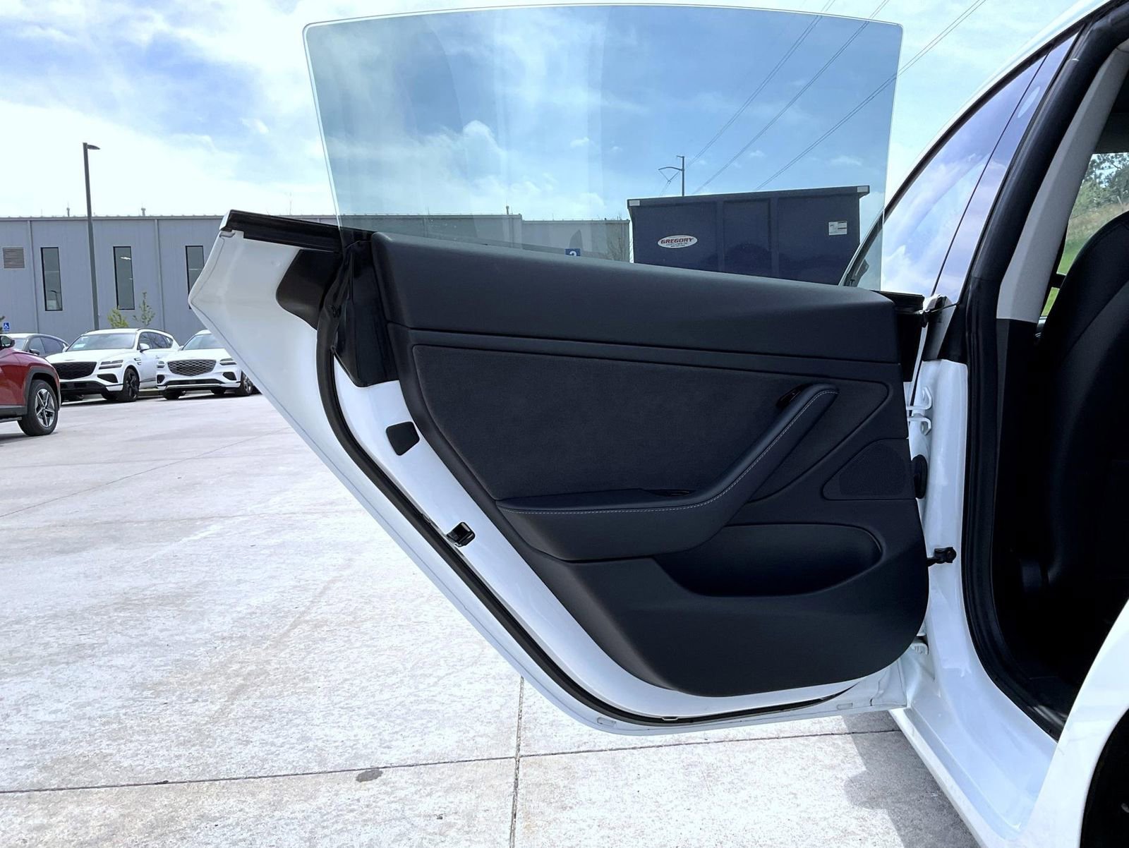 Used 2018 Tesla Model 3 Performance image 19