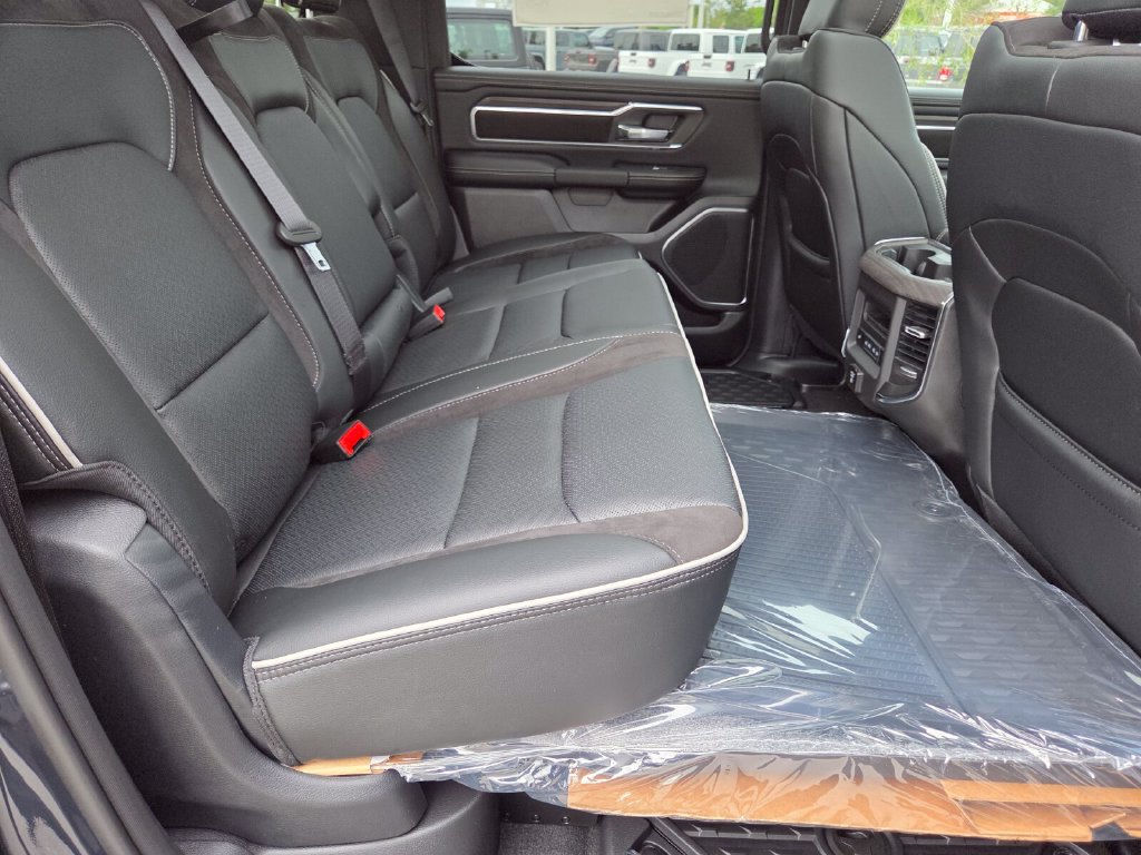 New 2027 RAM 1500 Laramie RWD image 18