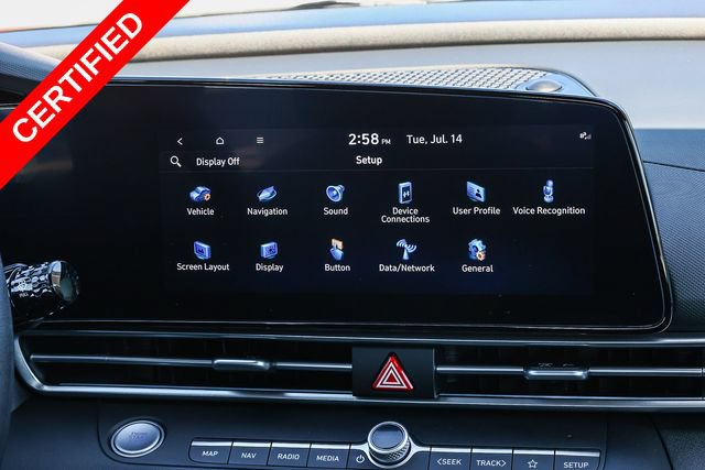 Certified 2024 Hyundai Elantra SEL FWD image 16