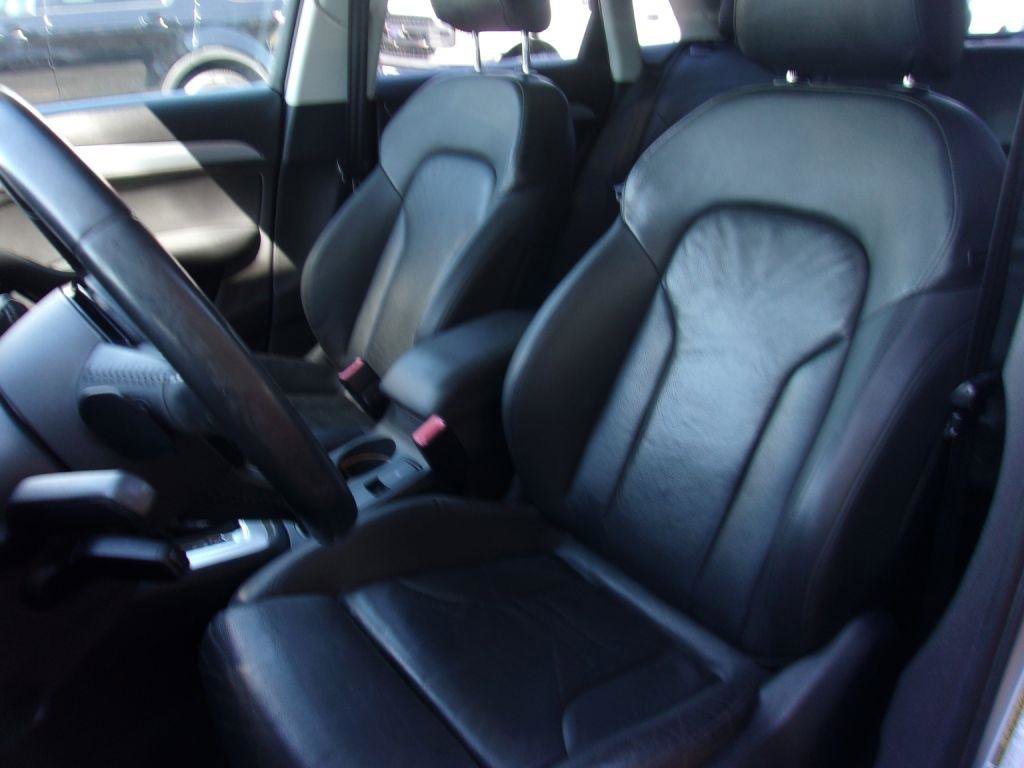 Used 2015 Audi Q3 2.0T Premium Plus w/ Sport Package AWD/4WD image 9