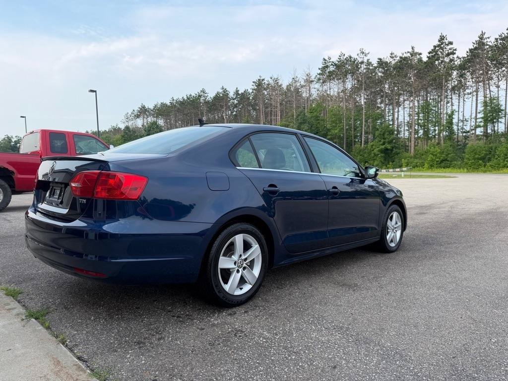 Used 2014 Volkswagen Jetta TDI FWD image 4