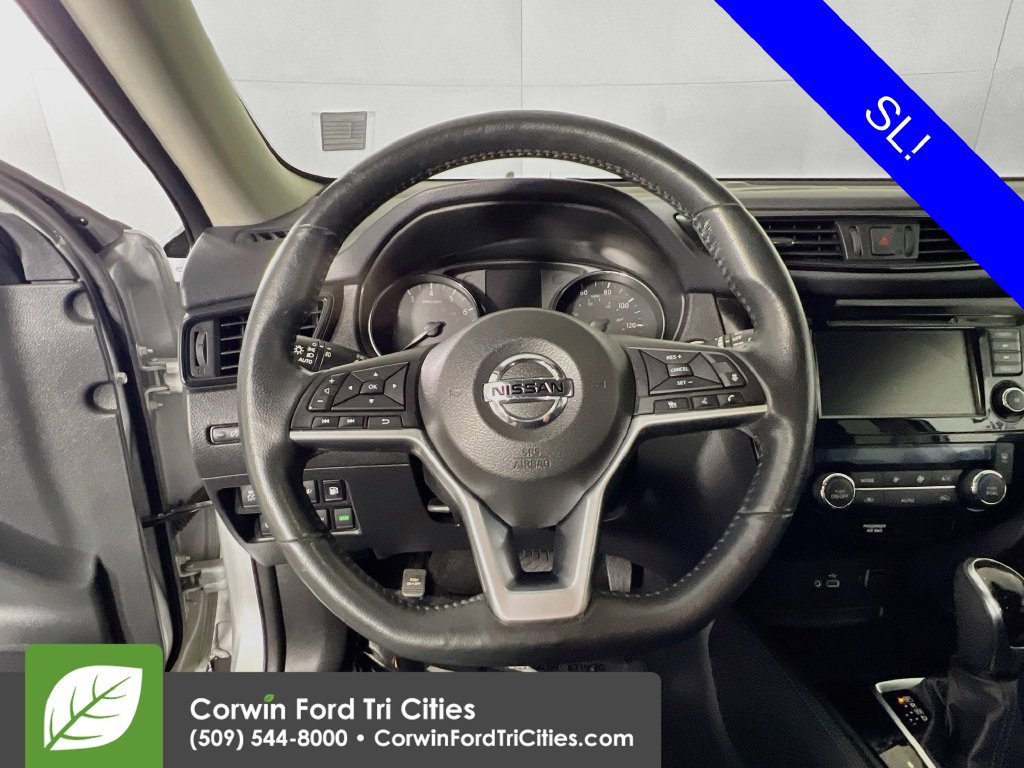 Used 2018 Nissan Rogue SL AWD/4WD image 8
