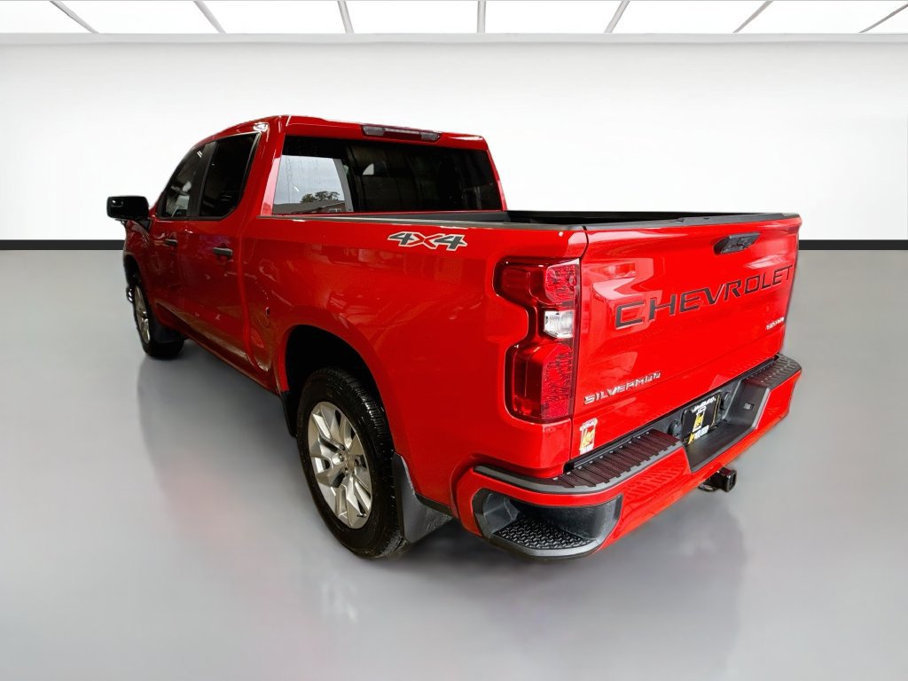 Used 2024 Chevrolet Silverado 1500 Custom w/ LPO, Dark Essentials Package AWD/4WD image 7
