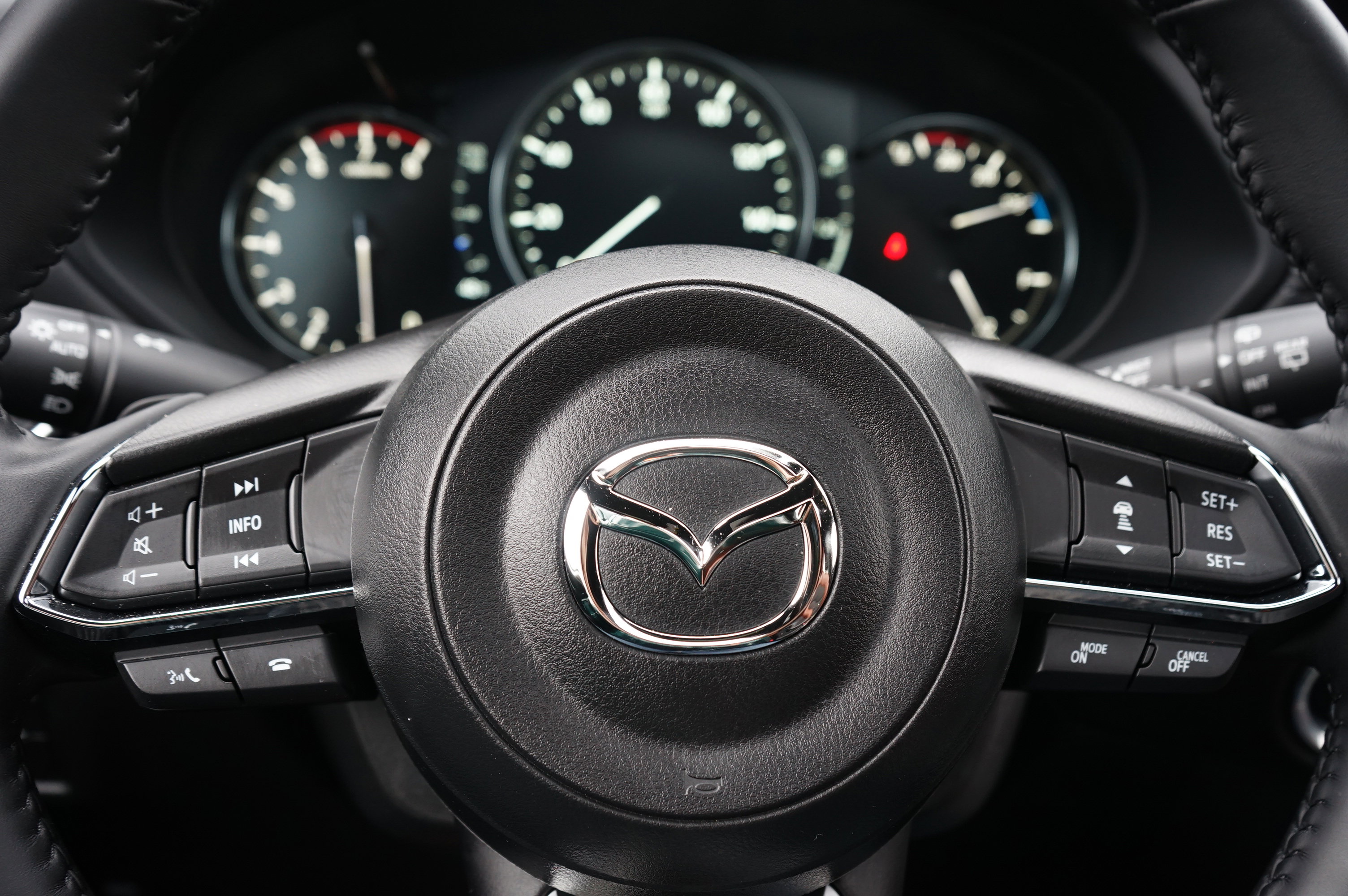 Certified 2025 MAZDA CX-5 Carbon Edition image 29