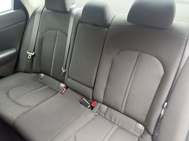 Used 2018 Kia Optima LX FWD image 11
