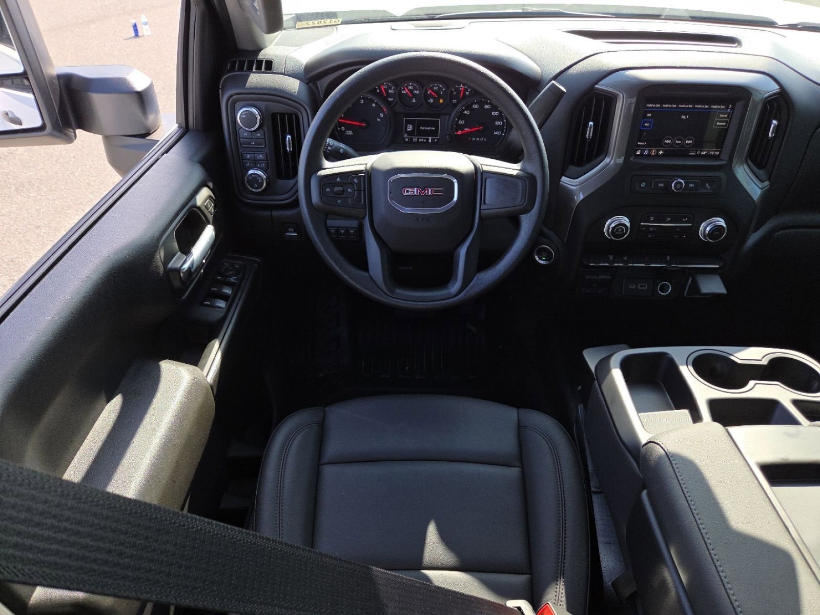 New 2026 GMC Sierra 3500 Pro w/ Convenience Package image 30