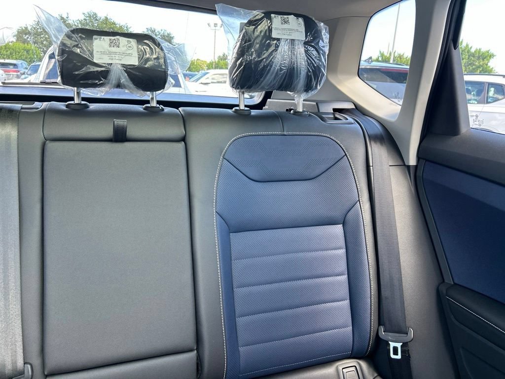 New 2026 Volkswagen Taos SEL AWD/4WD image 14