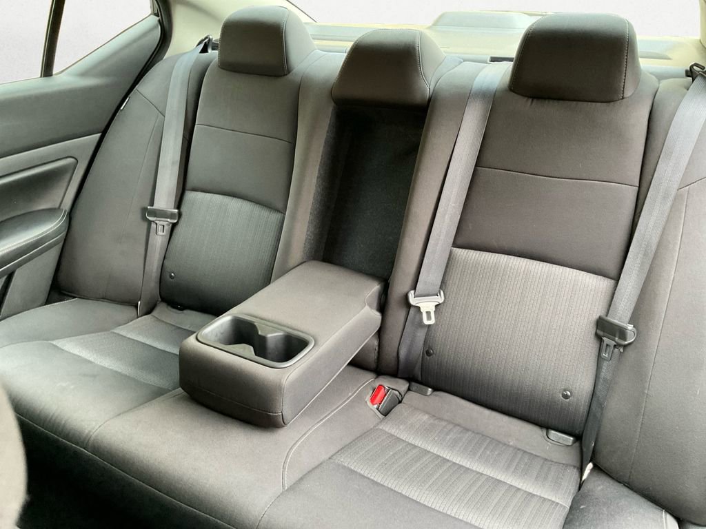 Used 2023 Nissan Altima 2.5 SV image 9